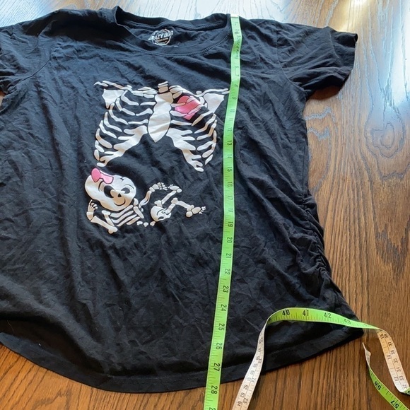 5/$20 Maternity shirt girl baby size xxl - Picture 7 of 8